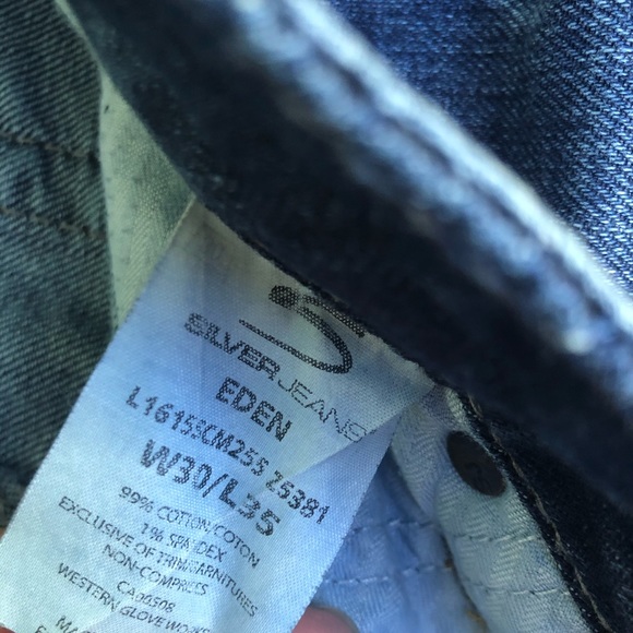 Silver Brand cut of jean shorts - Picture 4 of 5